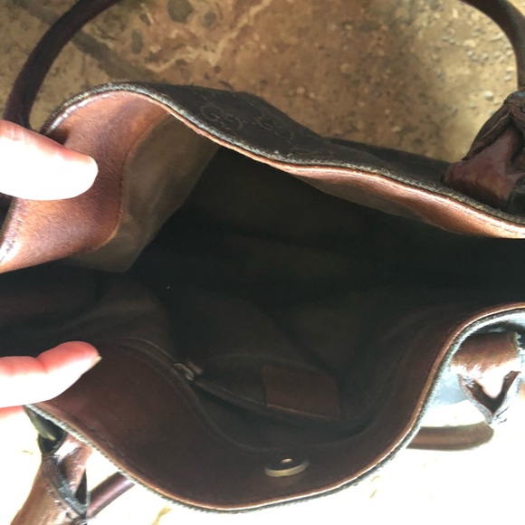 Authentic Gucci handbag w brown leather trim - Picture 2 of 5